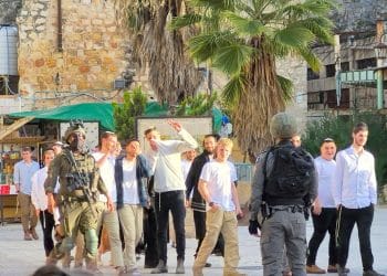 Israeli ‘tours’ around occupied Hebron are used as psychological warfare on Palestinians
