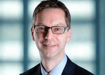 DWP top civil servant resigns