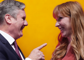 Starmer wags the finger at Rayner