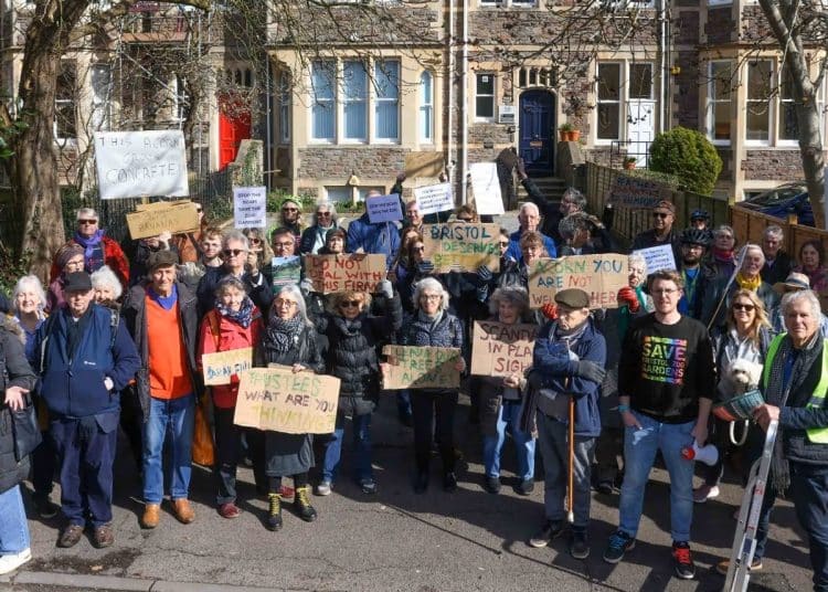 Save Bristol Gardens Alliance protest