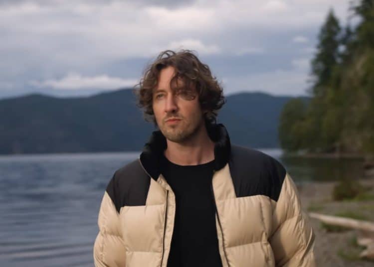 dean lewis