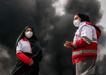 Toxic smoke fills the skies of Iran