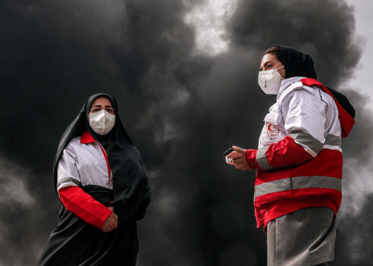 Toxic smoke fills the skies of Iran