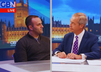 Met police officer abuses palestinian journalist
