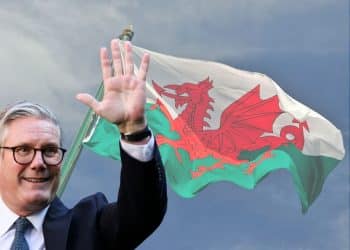 Keir Starmer and the Welsh flag, Labour