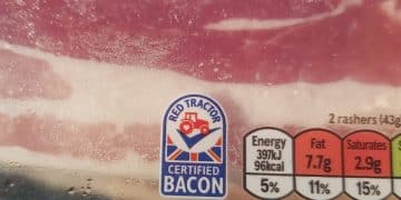 Red Tractor mark on packet of bacon Animal welfare labelling