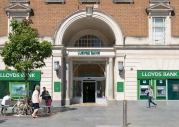 Lloyds Iran