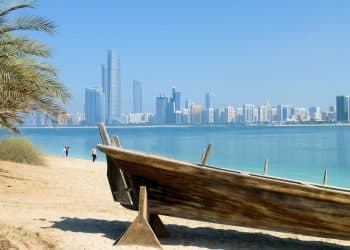 Best Beaches in Dubai for Relaxing and Swimming