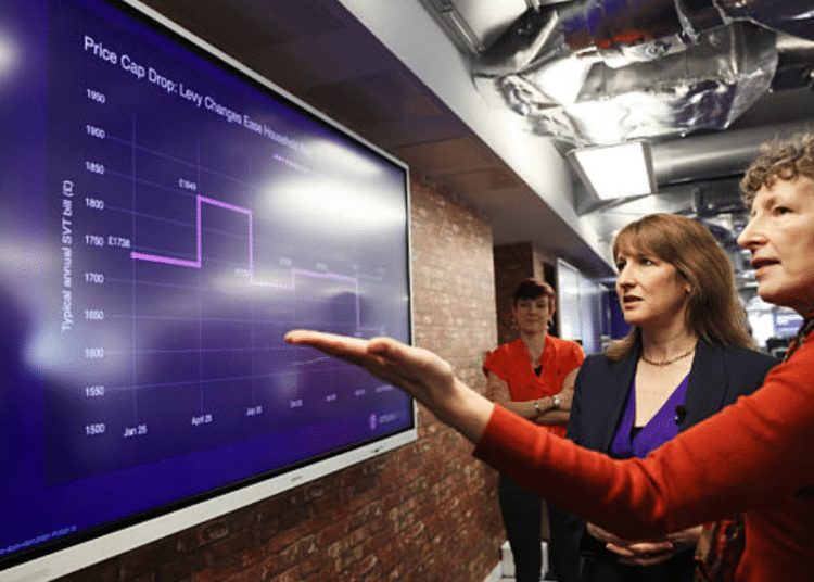  Reeves inspects household energy bills chart – ofgem