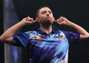 Luke Humphries, defends title