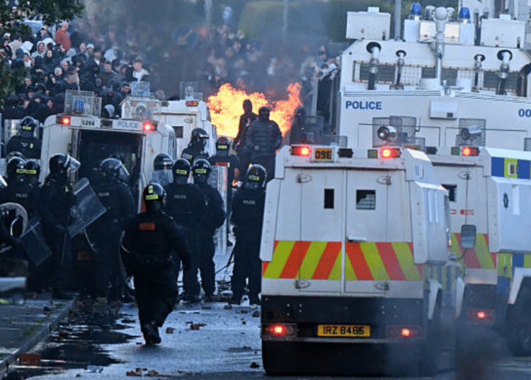 Race riots, 10 June, Belfast