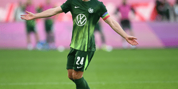 WOLFSBURG, GERMANY - APRIL 25: Christian Eriksen of VfL Wolfsburg in action during the Bundesliga match between VfL Wolfsburg and Borussia Mönchengladbach at Volkswagen Arena on April 25, 2026 in Wolfsburg, Germany. (Photo by Stuart Franklin/Getty Images)