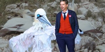 Composite image with gannets in background. In foreground, guga hunt protester Rob Pownall, in gannet costume, and Labour MP Torcuil Crichton