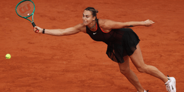 Sabalenka stunned at Roland Garos