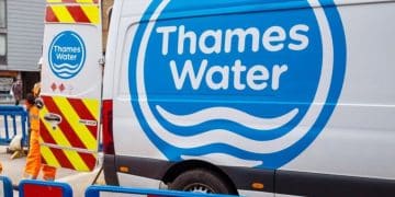 A Thames Water van