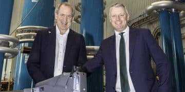 Defence Minister Luke Pollard and University of Manchester Vice-Chancellor Duncan Ivison, at launch of Defence Universities Alliance