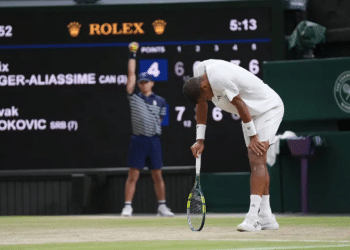 Novak Djokovic continues to show his class as he won a 5 hour match to reach the semi finals of Wimbledon