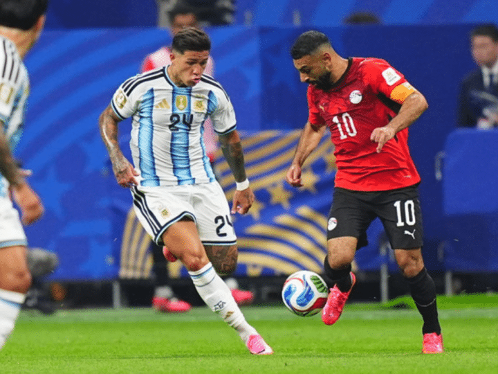 Salah taking the game to the Argentinians. Who had to resort to cheating to win. egypt